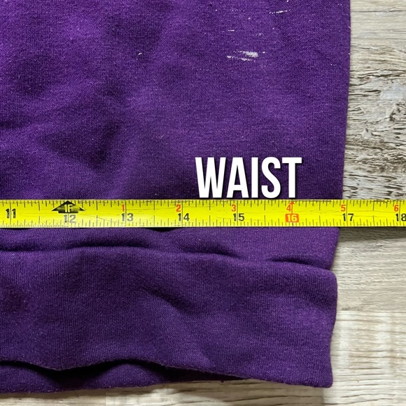 🌞 Old Navy : full moon cityscape graphic hoodie - Picture 7 of 8